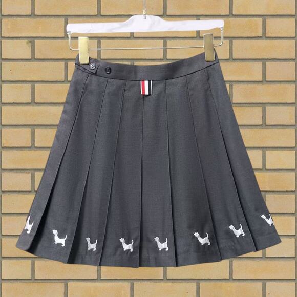 Classic Thom Browne Gray Skirts - Picture 2 of 3